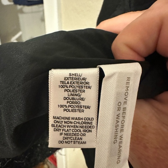 LOFT Elegant Black Sequin Jacket size 8 - Picture 3 of 6